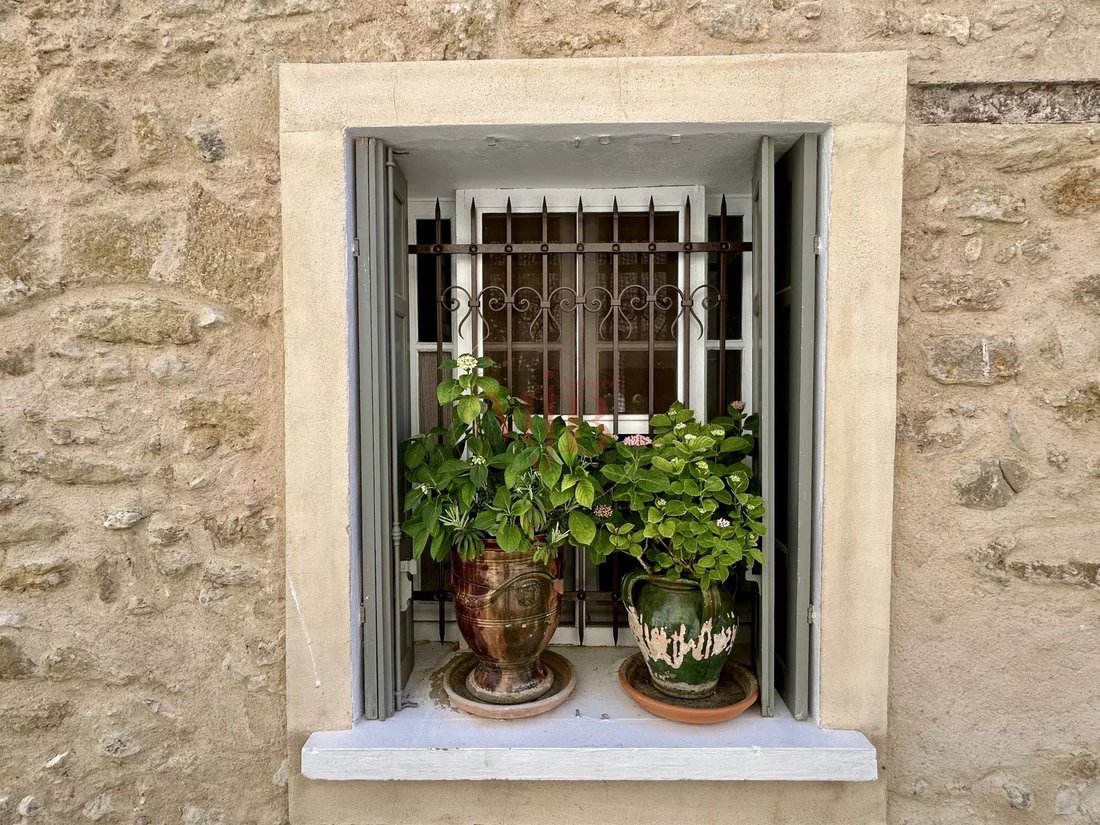 House in Cadenet, Provence-Alpes-Côte d'Azur, France 3 - 17381452
