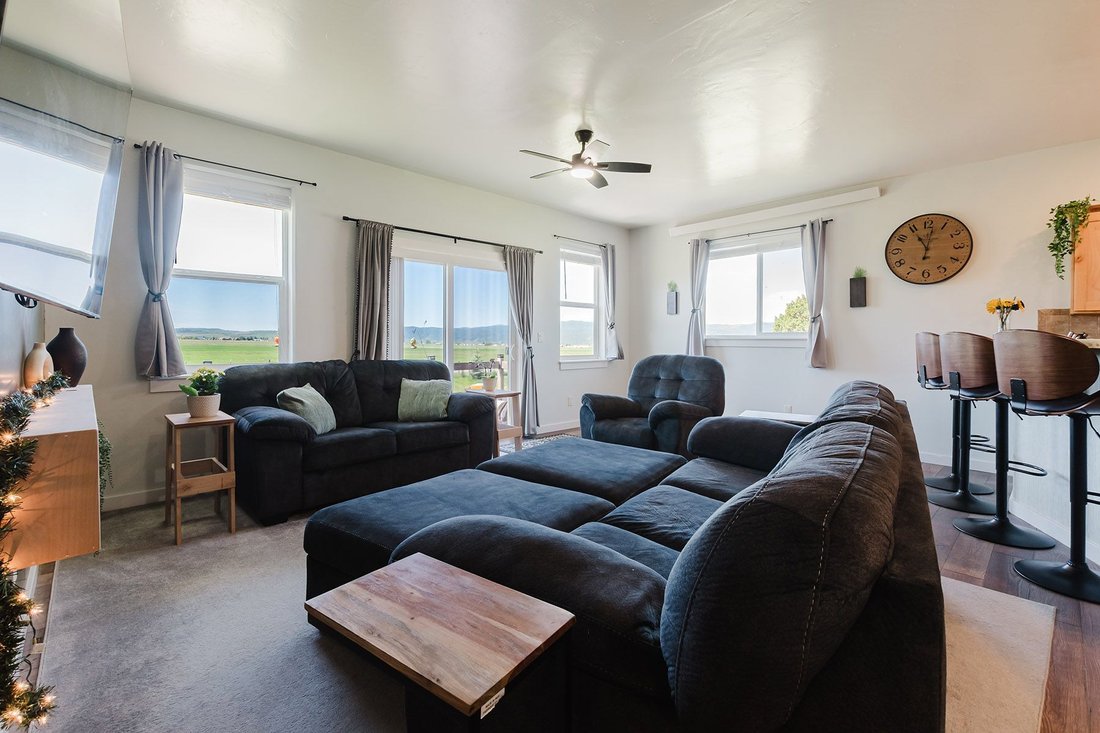 House in Thayne, Wyoming, United States 4 - 17987126