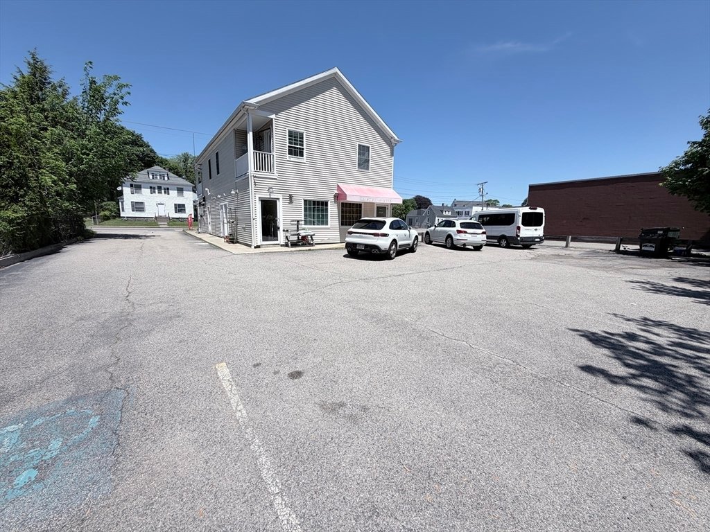 House in Abington, Massachusetts, United States 4 - 18078233
