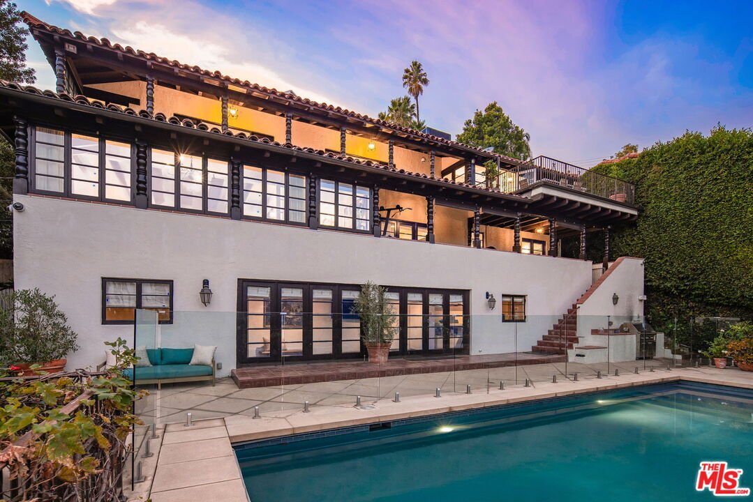 House in Los Angeles, California, United States 1 - 18076086