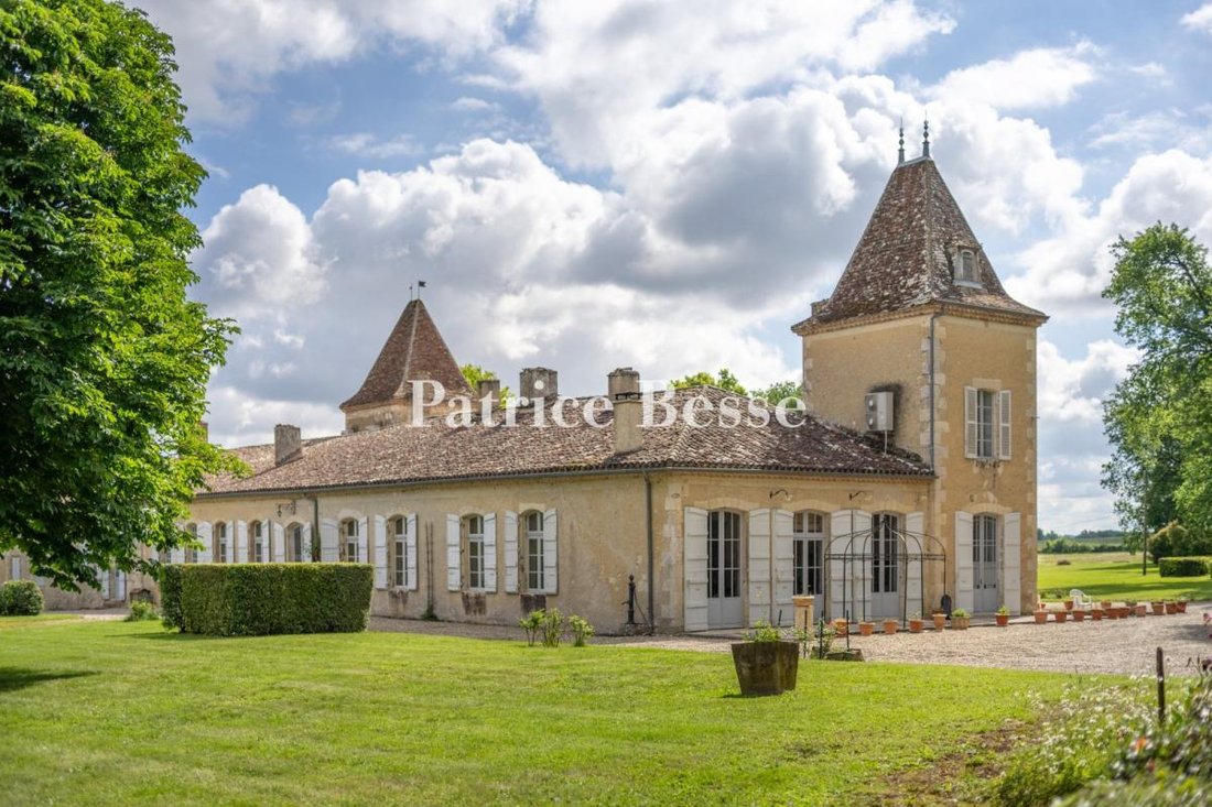 House in Lectoure, Occitania, France 2 - 18074533