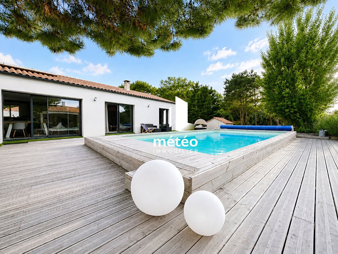 House in La Tranche-sur-Mer, Pays de la Loire, France 3 - 18075588
