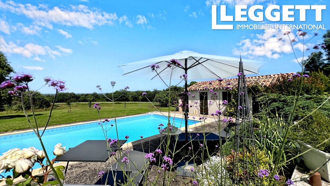 Farm Ranch in Lauzun, Nouvelle-Aquitaine, France 4 - 18054881