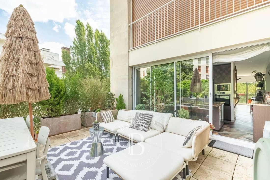 Apartment in Victor Hugo-Belvédère, Saint-Germain-en-Laye, France 3 - 18073125