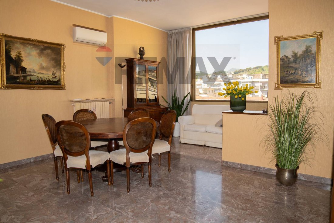 Apartment in Center, Cosenza, Calabria 5 - 18077851