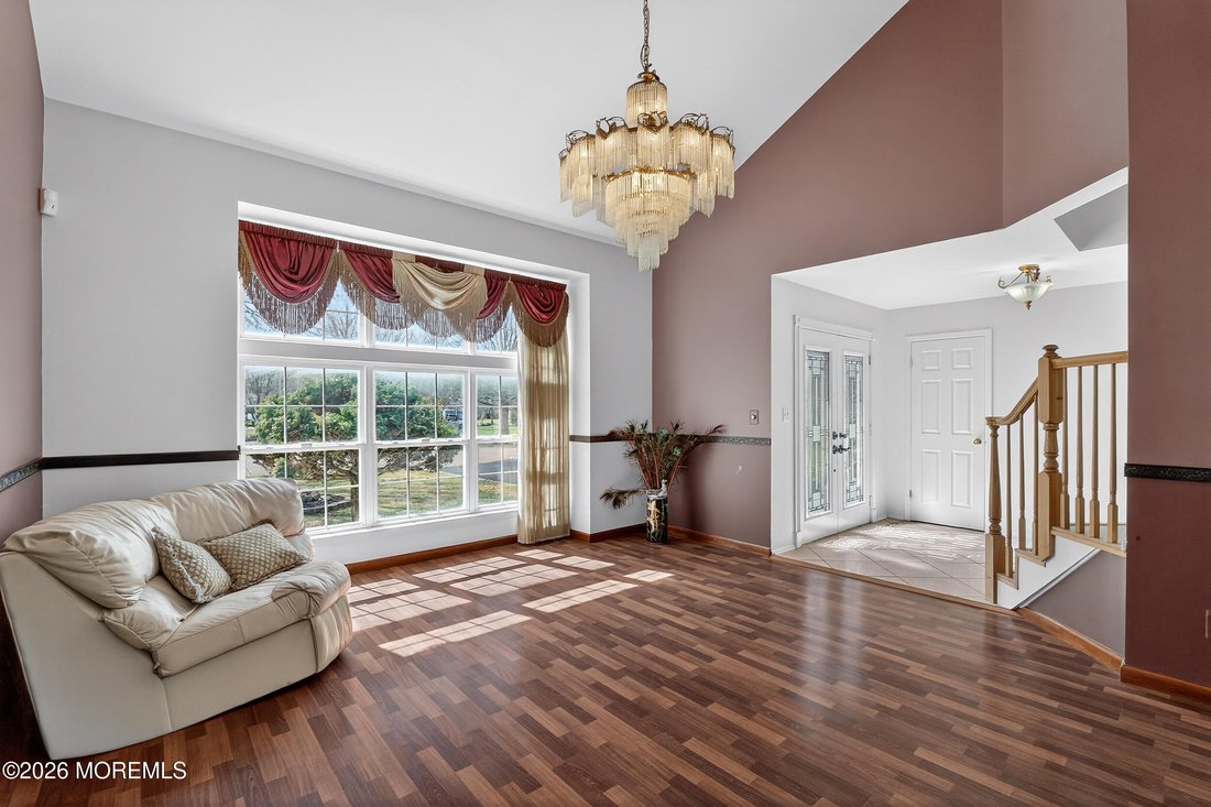 House in Old Bridge Township, New Jersey, United States 5 - 18074346