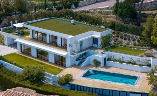 Villa in Val de Gorbio, Roquebrune-Cap-Martin, France 1