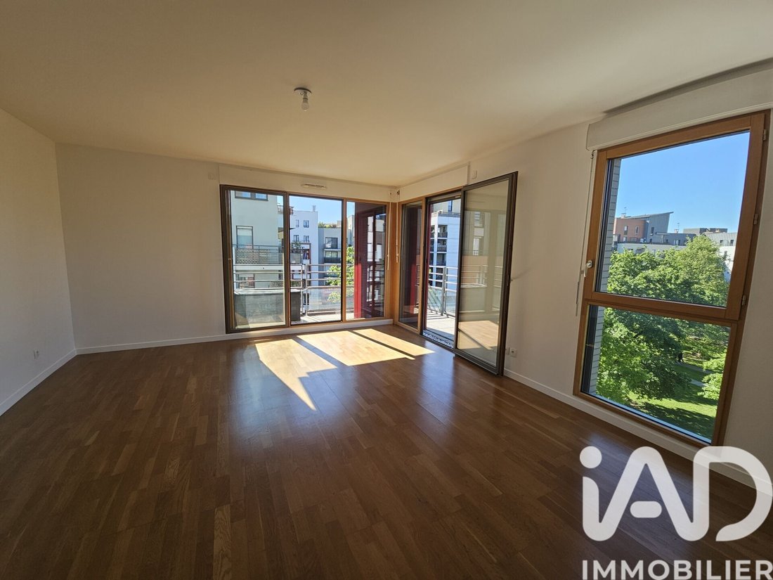 Apartment in Voltaire-Grésillons, Asnières-sur-Seine, France 4 - 18076761