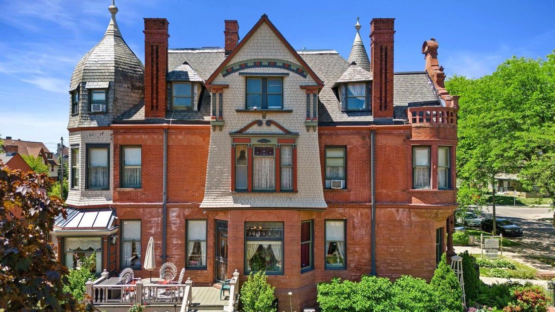 House in Milwaukee, Wisconsin, United States 2 - 17879200