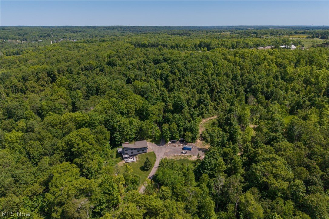 House in Chardon, Ohio, United States 3 - 18076618
