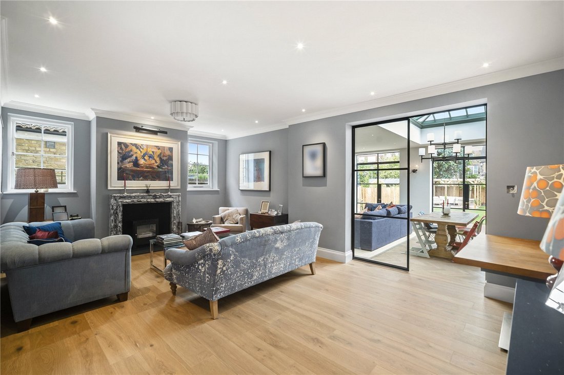 House in Castelnau, Richmond Upon Thames, England 4 - 18075787