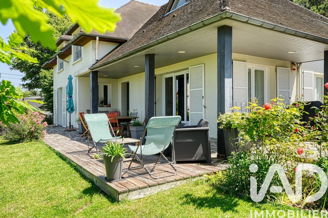 Casa en Pueblo, Montigny-lès-Cormeilles, Francia 1 - 18076367
