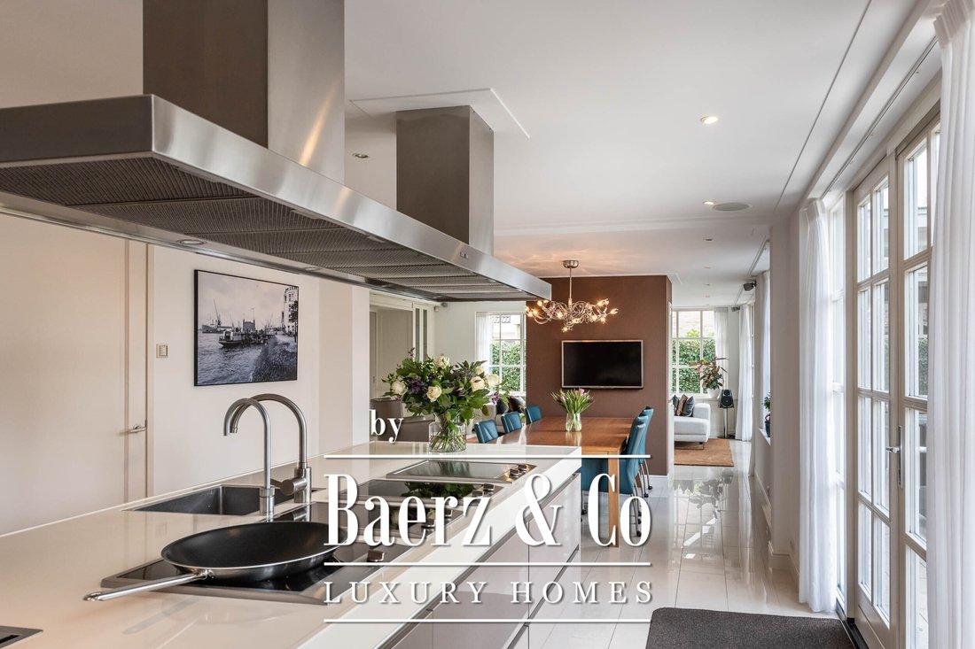 Villa in Hoofddorp, North Holland, Netherlands 4 - 17039980