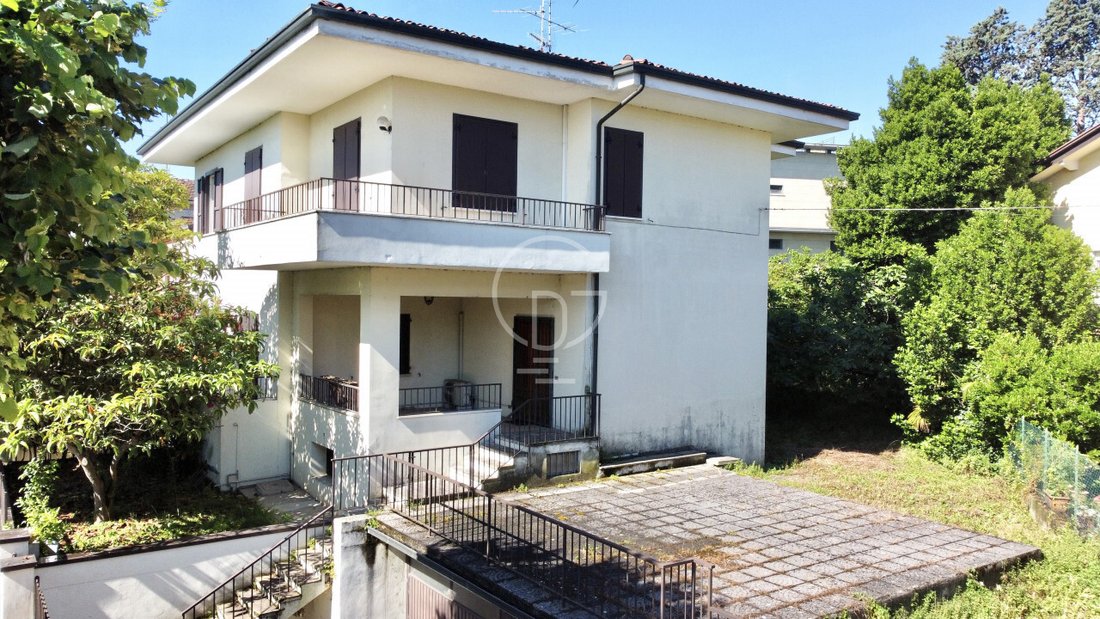 Estate in Historic Center, Desenzano del Garda, Lombardy 1 - 18077192