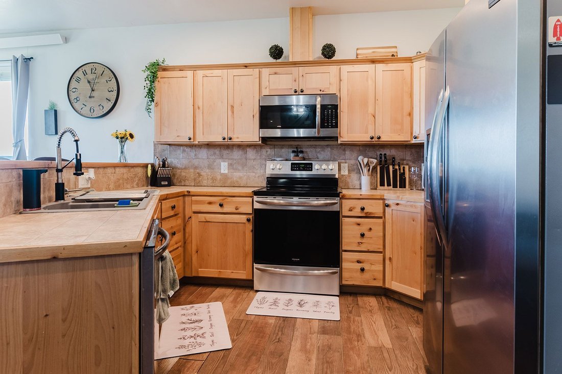House in Thayne, Wyoming, United States 2 - 17987126
