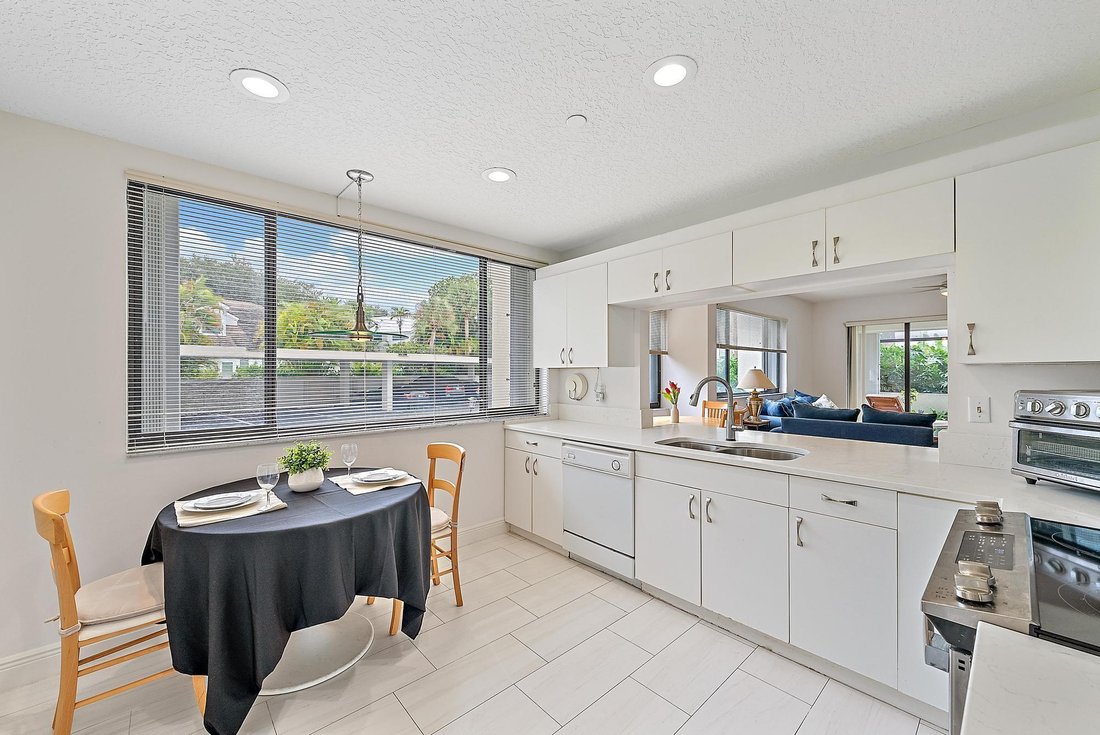 Condo in North Palm Beach, Florida, United States 5 - 18079101