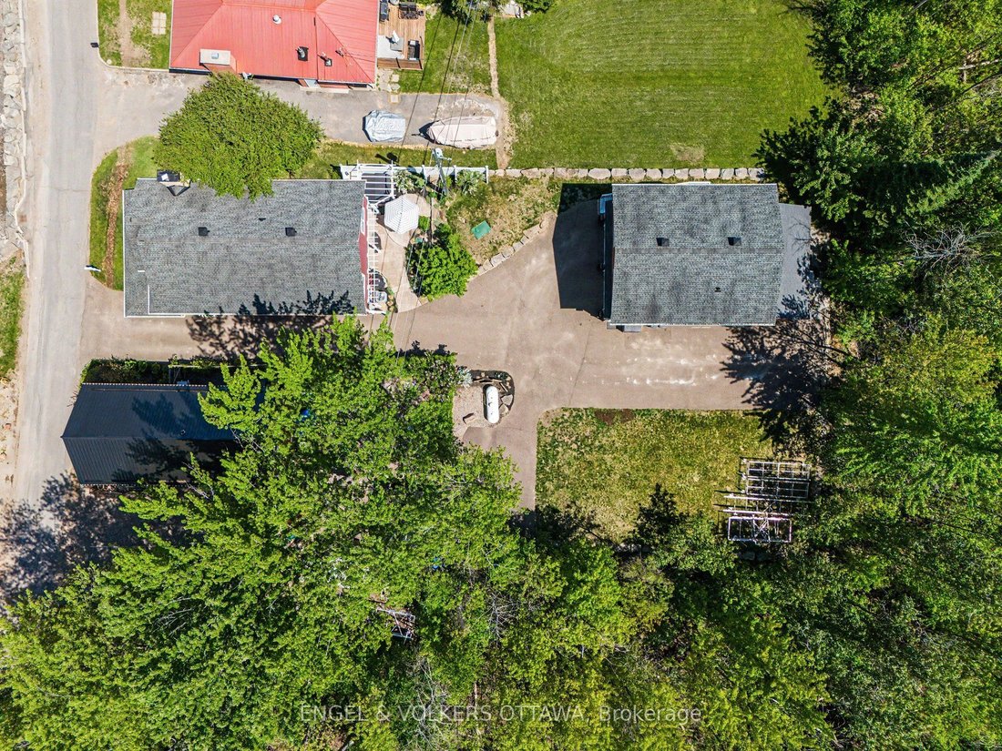 House in Braeside, Ontario, Canada 4 - 18076649
