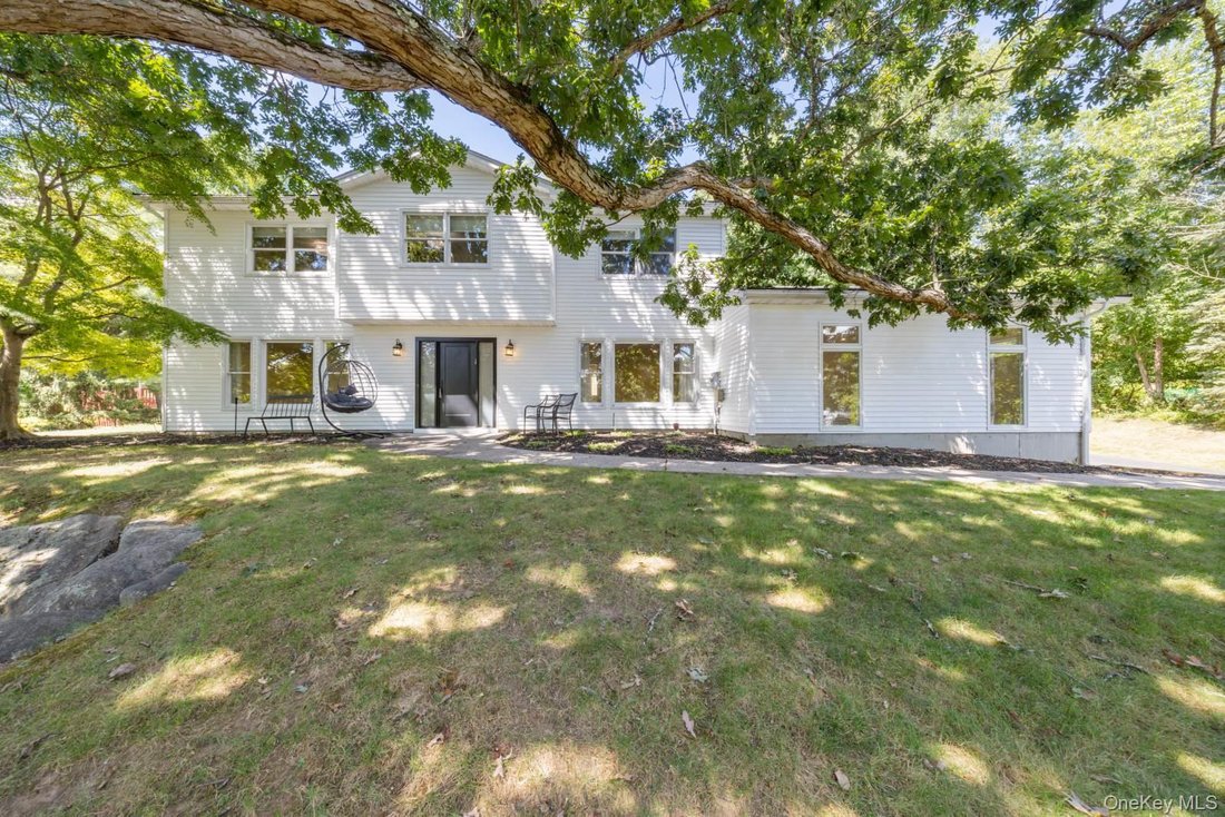 House in Spring Valley, New York, United States 2 - 18076095