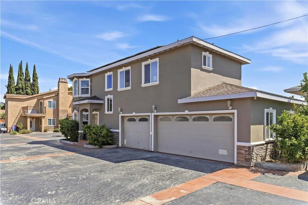 Condo in El Monte, California, United States 2 - 17591002