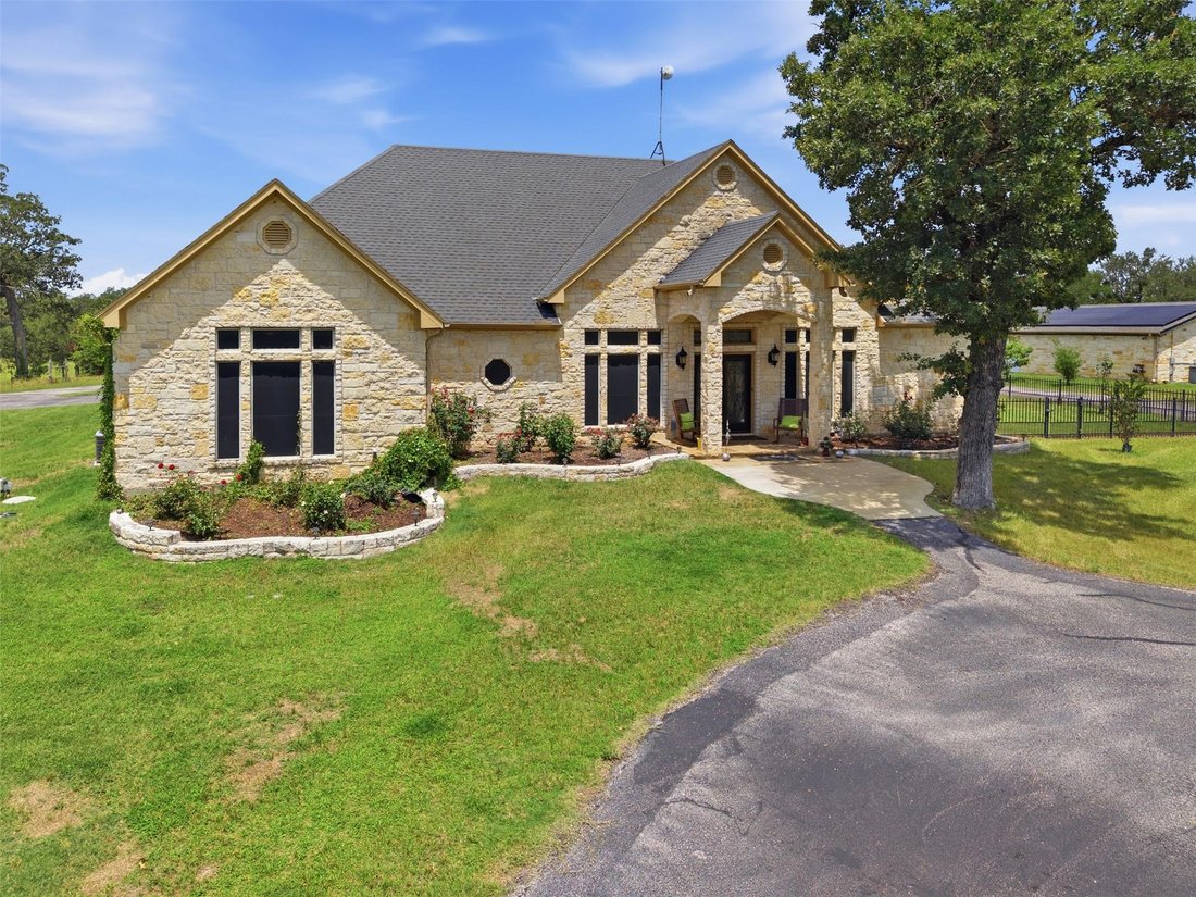 Casa en Elgin, Texas, Estados Unidos 4 - 18072249