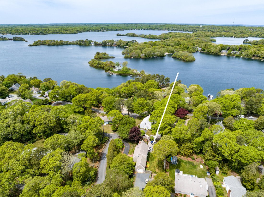 House in Barnstable, Massachusetts, United States 1 - 18078225