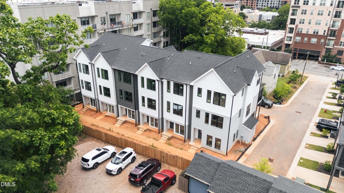 Townhouse in Raleigh, North Carolina, United States 4 - 18075515
