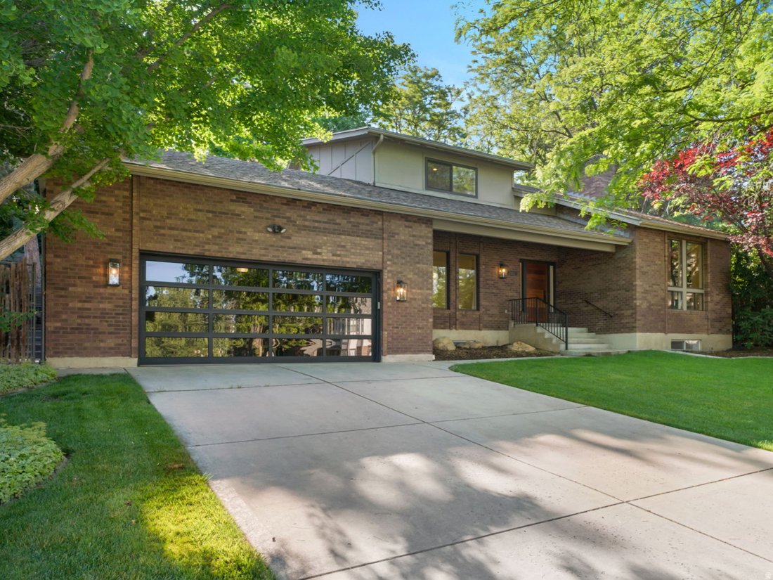 House in Holladay, Utah, United States 2 - 18076385