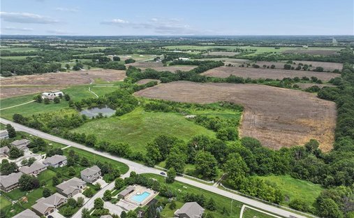 Farm Ranch in Spring Hill, Kansas, United States 1