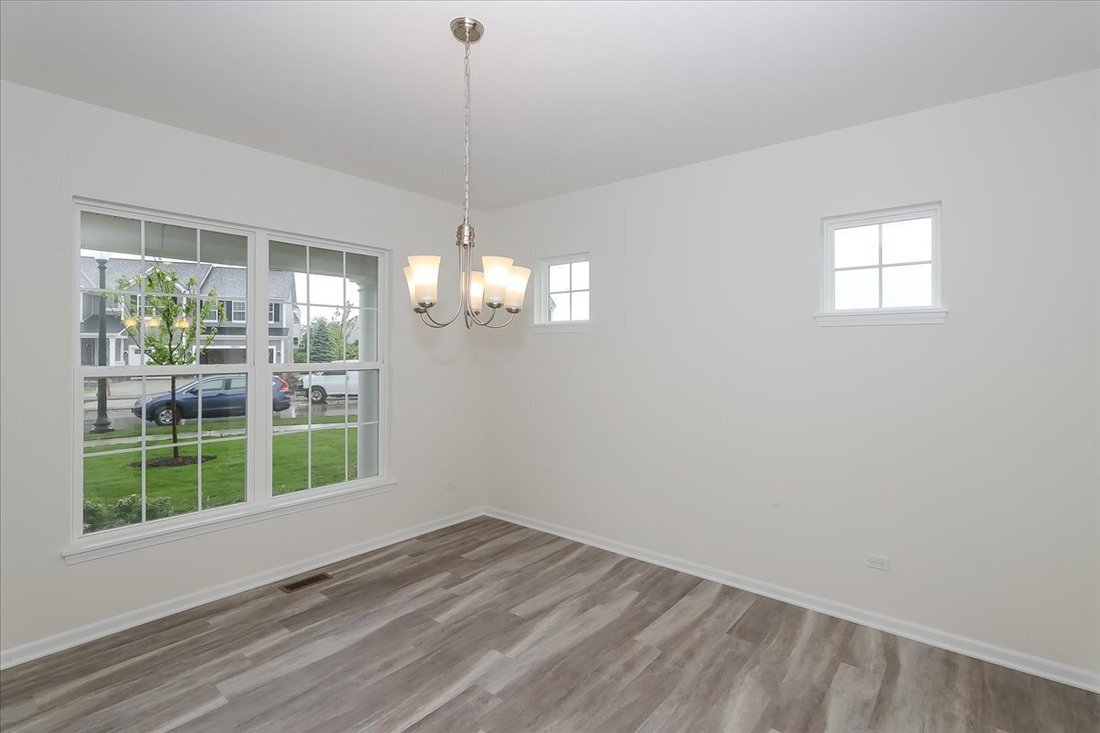 House in Huntley, Illinois, United States 3 - 18078987