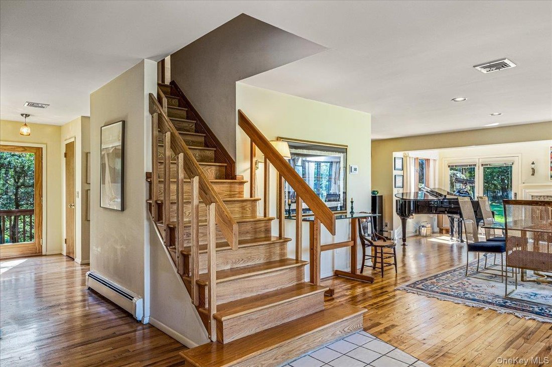 House in Setauket- East Setauket, New York, United States 5 - 18078883