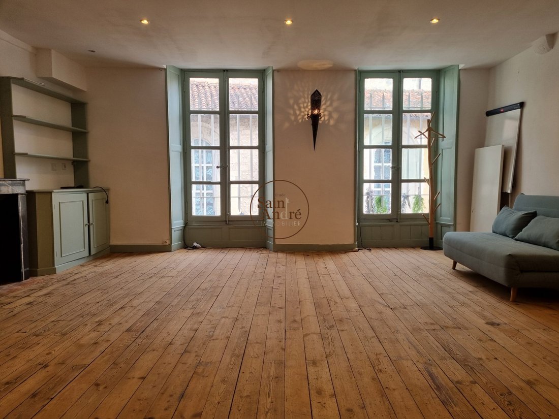 House in La Rochefoucauld, La Rochefoucauld-en-Angoumois, France 4 - 18078061