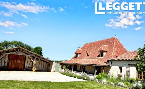 Farm Ranch in Lauzun, Nouvelle-Aquitaine, France 1