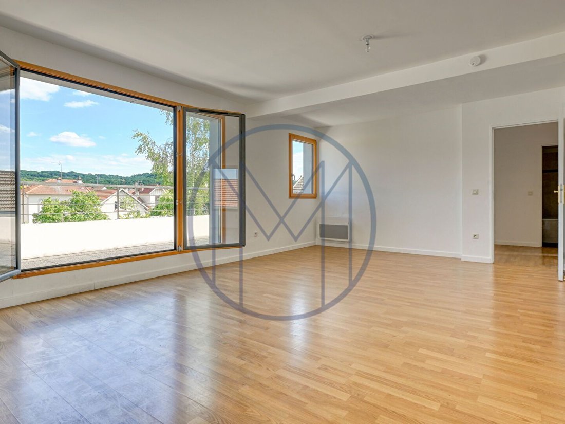 Apartment in Domaine National du Château, Versailles, France 1 - 18072368