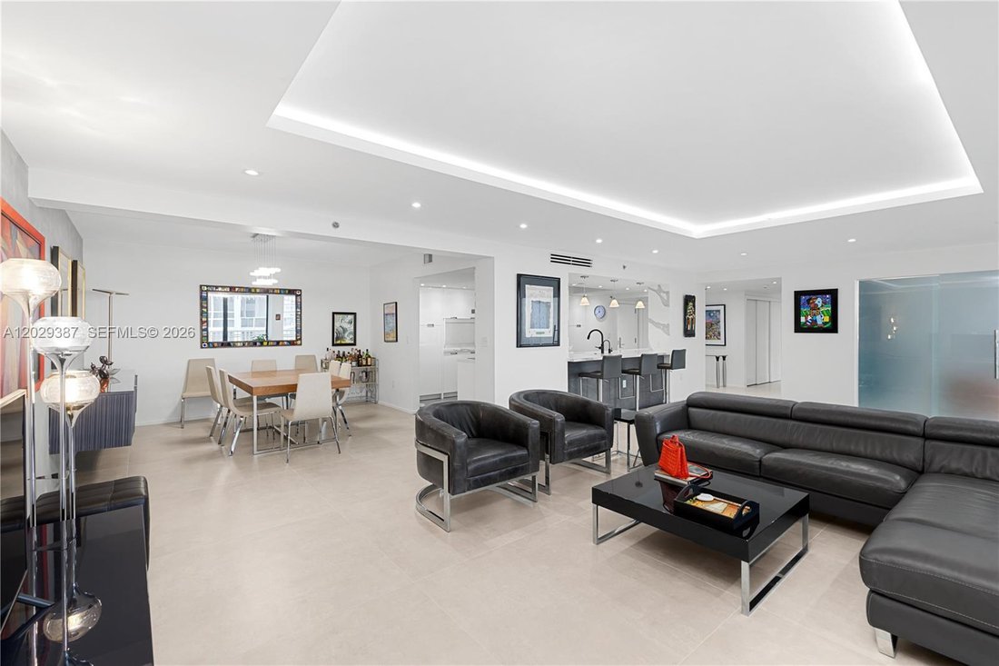 Condo in Bal Harbour, Florida, United States 2 - 18074929