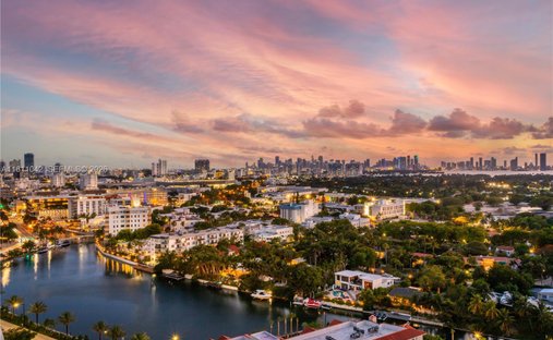 Condo in Miami Beach, Florida, United States 1