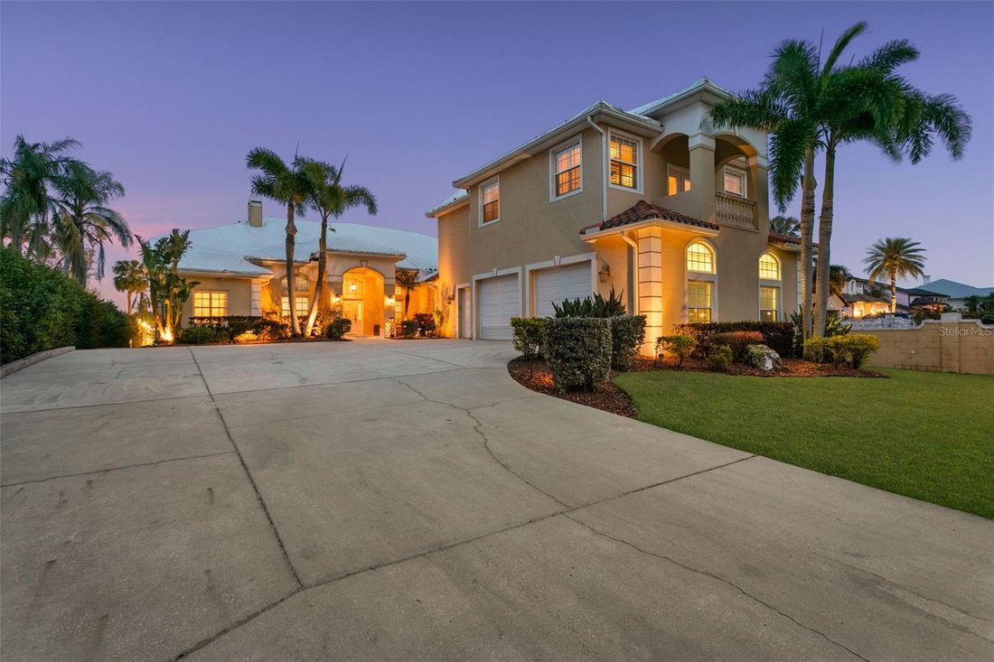 House in Tampa, Florida, United States 4 - 18075490
