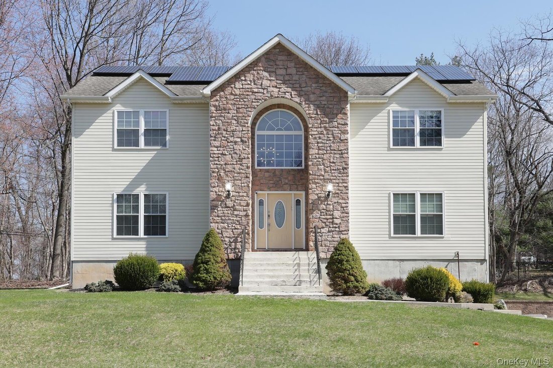 House in Montebello, New York, United States 1 - 18076006