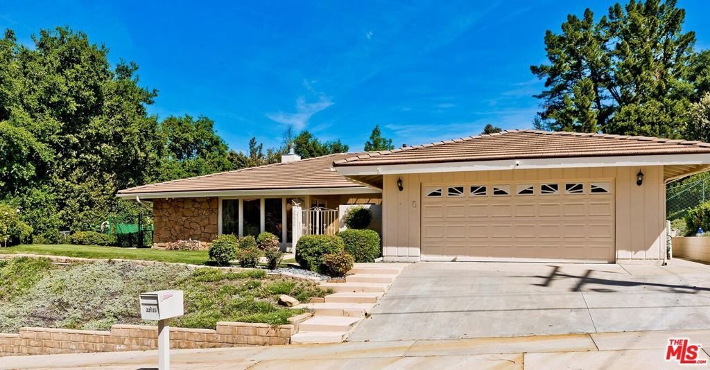 House in Hidden Hills, California, United States 3 - 18074815