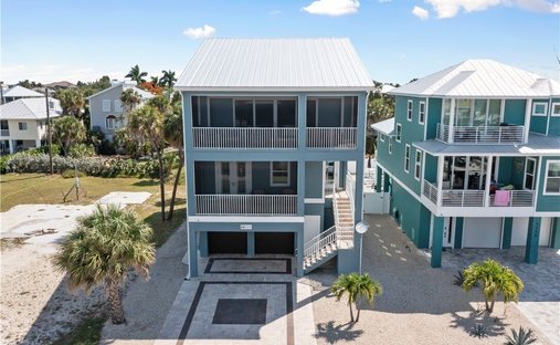 House in Fort Myers Beach, Florida, United States 1