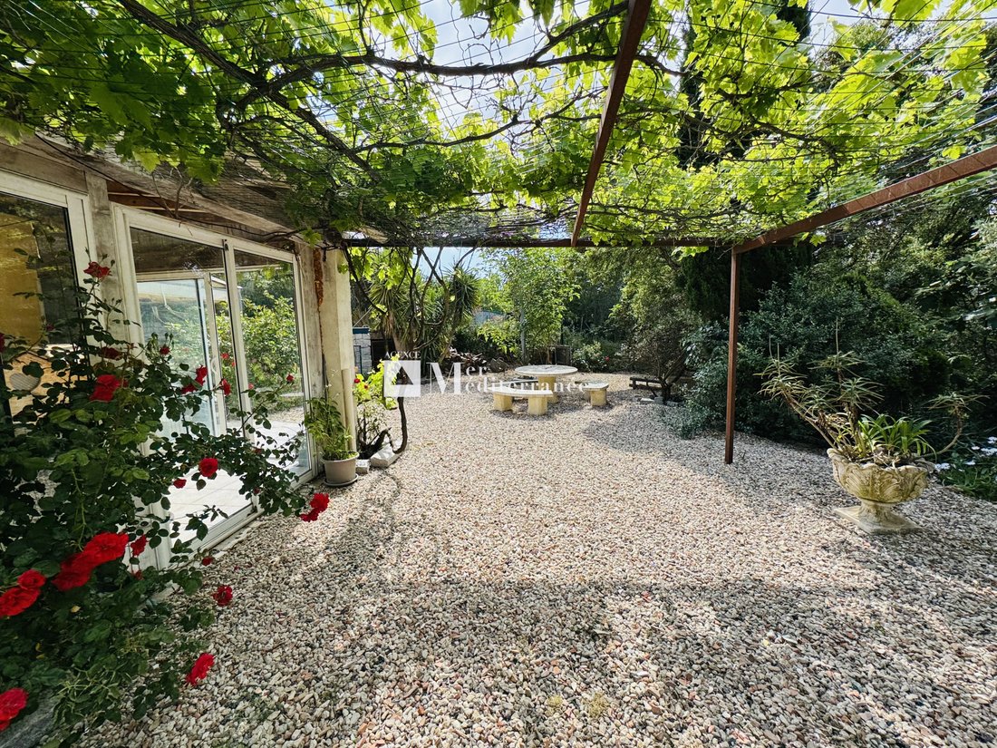 House in Ville-Les Saquedes-Le Bouillonnet, Sainte-Maxime, France 2 - 18076181