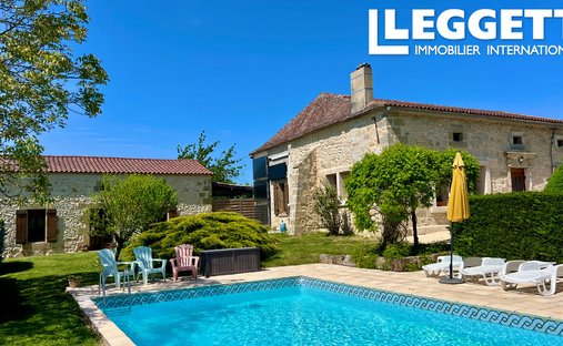 House in Lauzun, Nouvelle-Aquitaine, France 1
