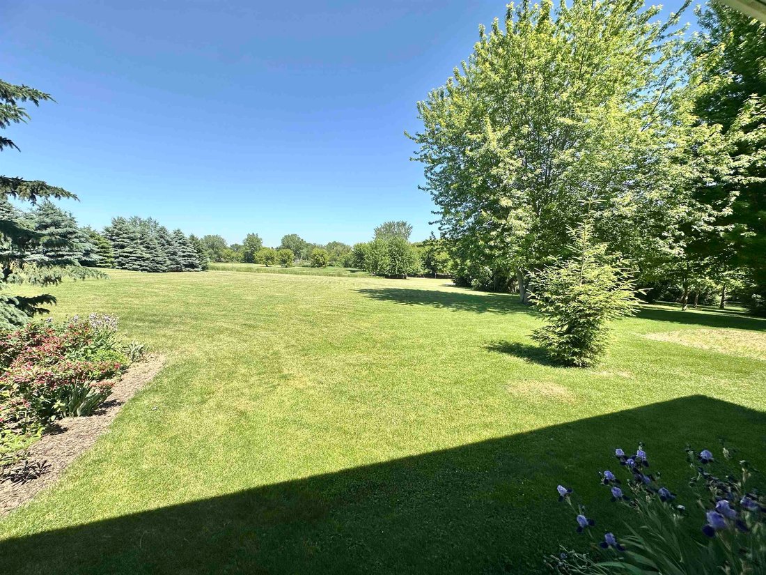 House in Beaver Dam, Wisconsin, United States 2 - 17792931