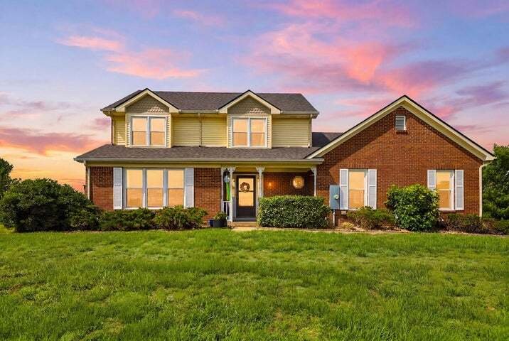 Farm Ranch in Frankfort, Kentucky, United States 2 - 18072664
