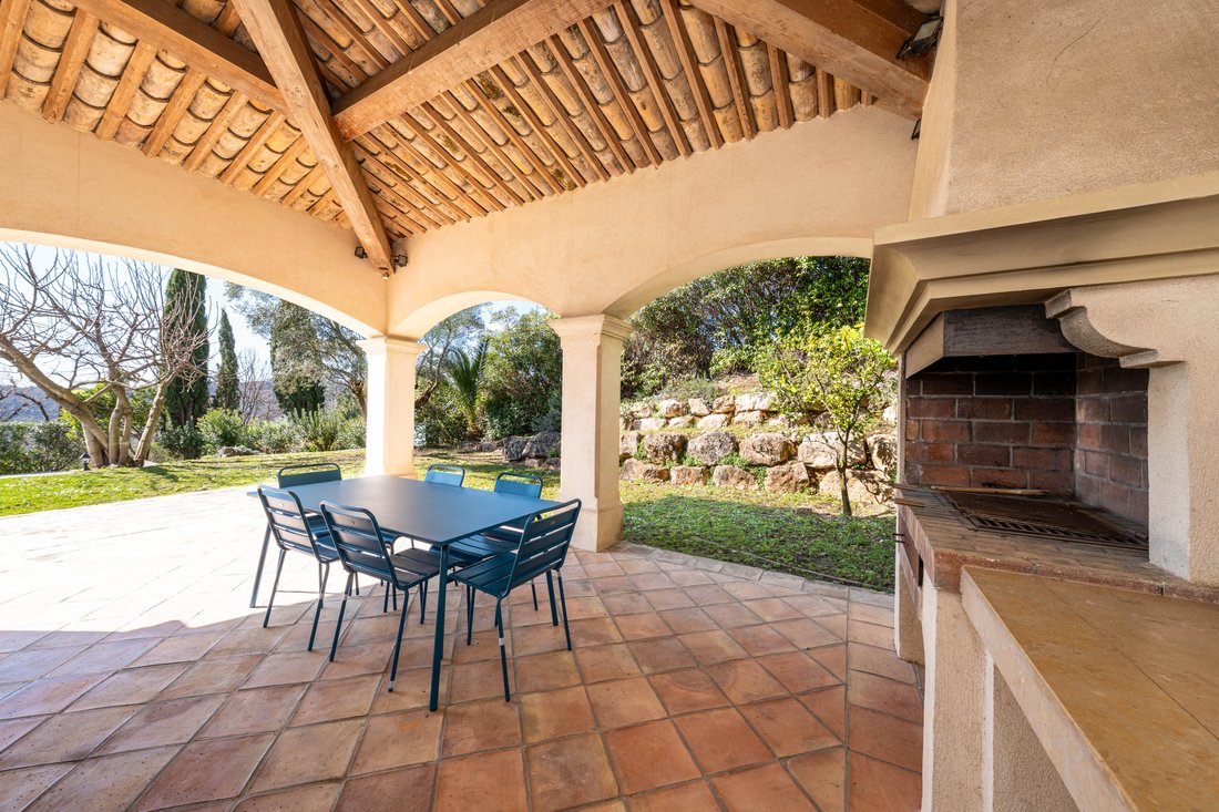 Villa in Tourrettes-sur-Loup, Provence-Alpes-Côte d'Azur, France 5 - 18072568
