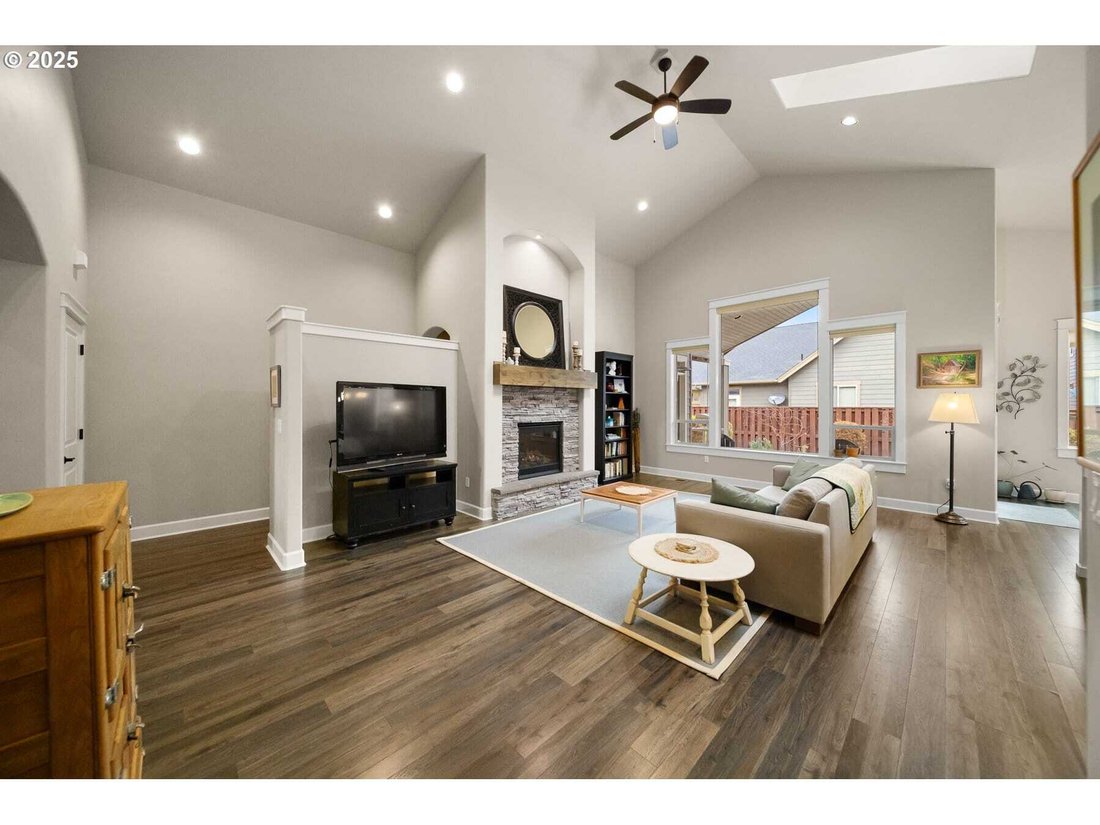 Casa en Prineville, Oregón, Estados Unidos 5 - 18074188