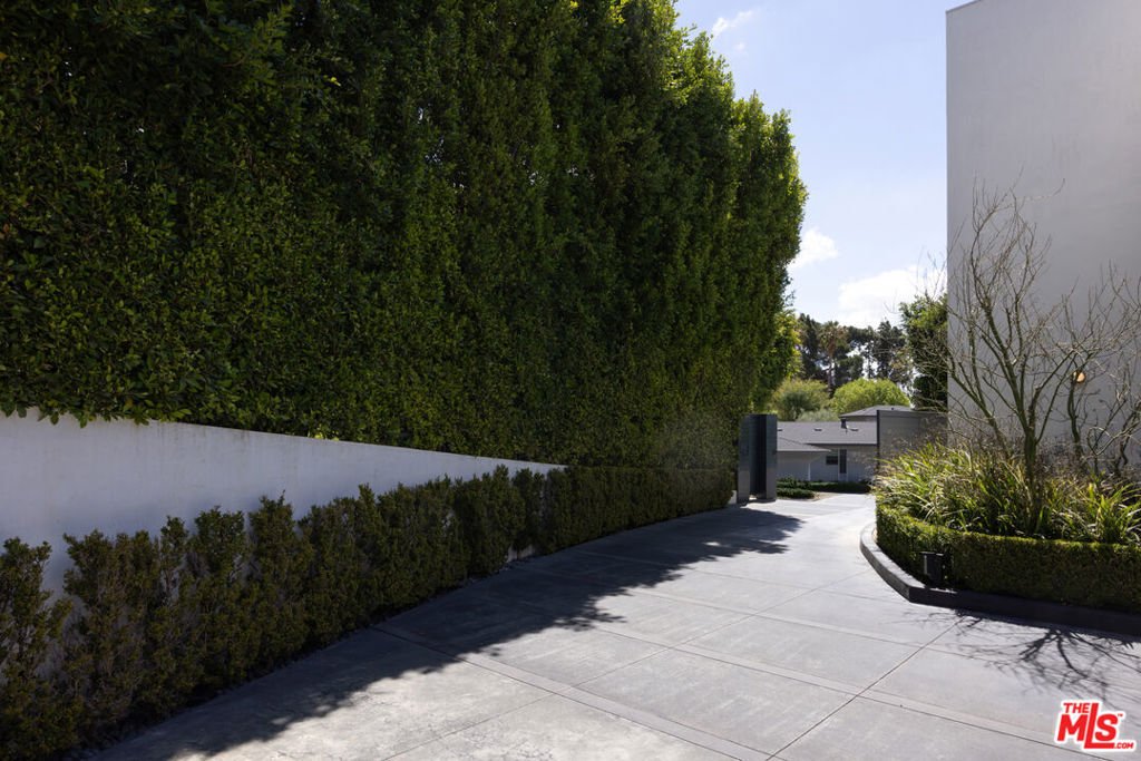 House in Los Angeles, California, United States 4 - 17901644