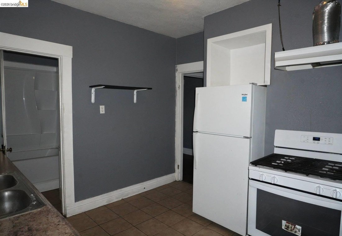 House in Oakland, California, United States 5 - 18042371