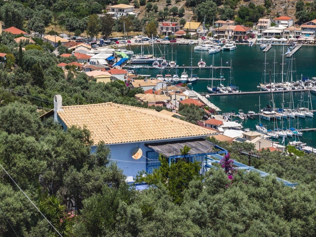 Villa in Eugirou, Apollonioi, Greece 1 - 18071688