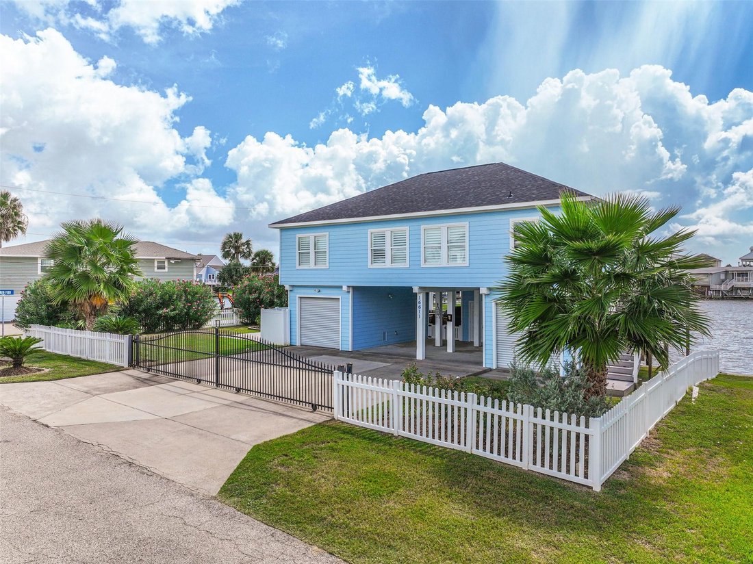 House in Galveston, Texas, United States 4 - 18072612