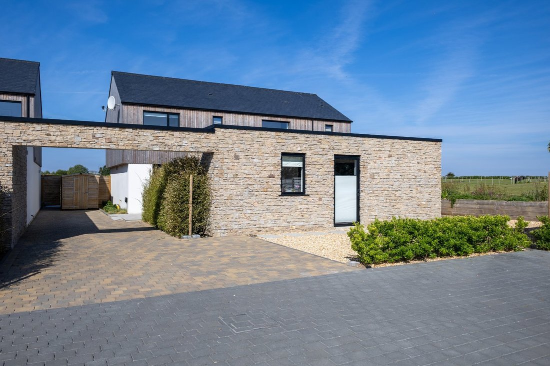 House in England 2 - 18071508